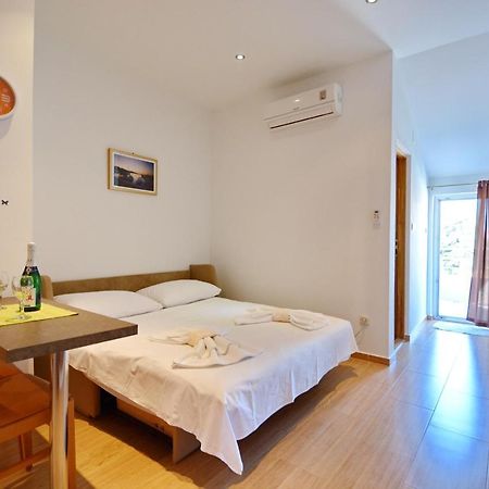 Studio Apartment Martin Zara Esterno foto