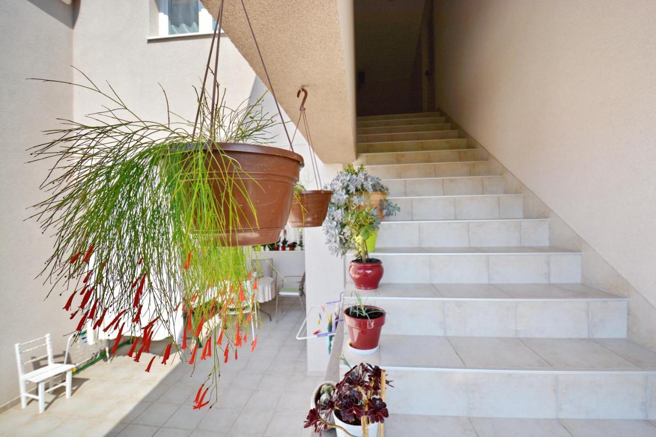 Studio Apartment Martin Zara Esterno foto